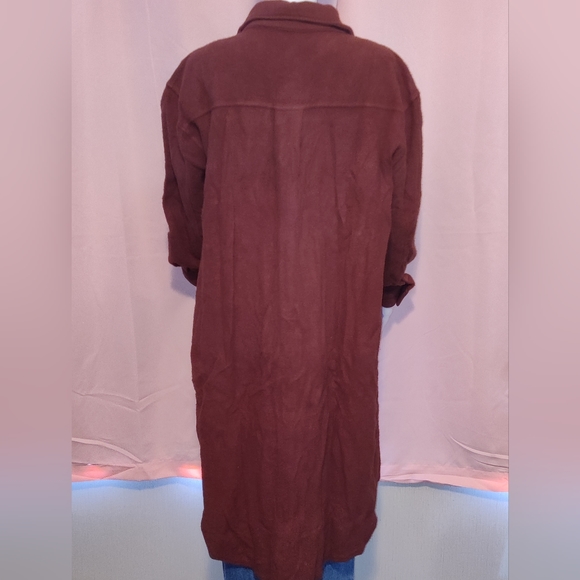 NWT-Longline Dolphin Hem Shacket - Picture 5 of 9